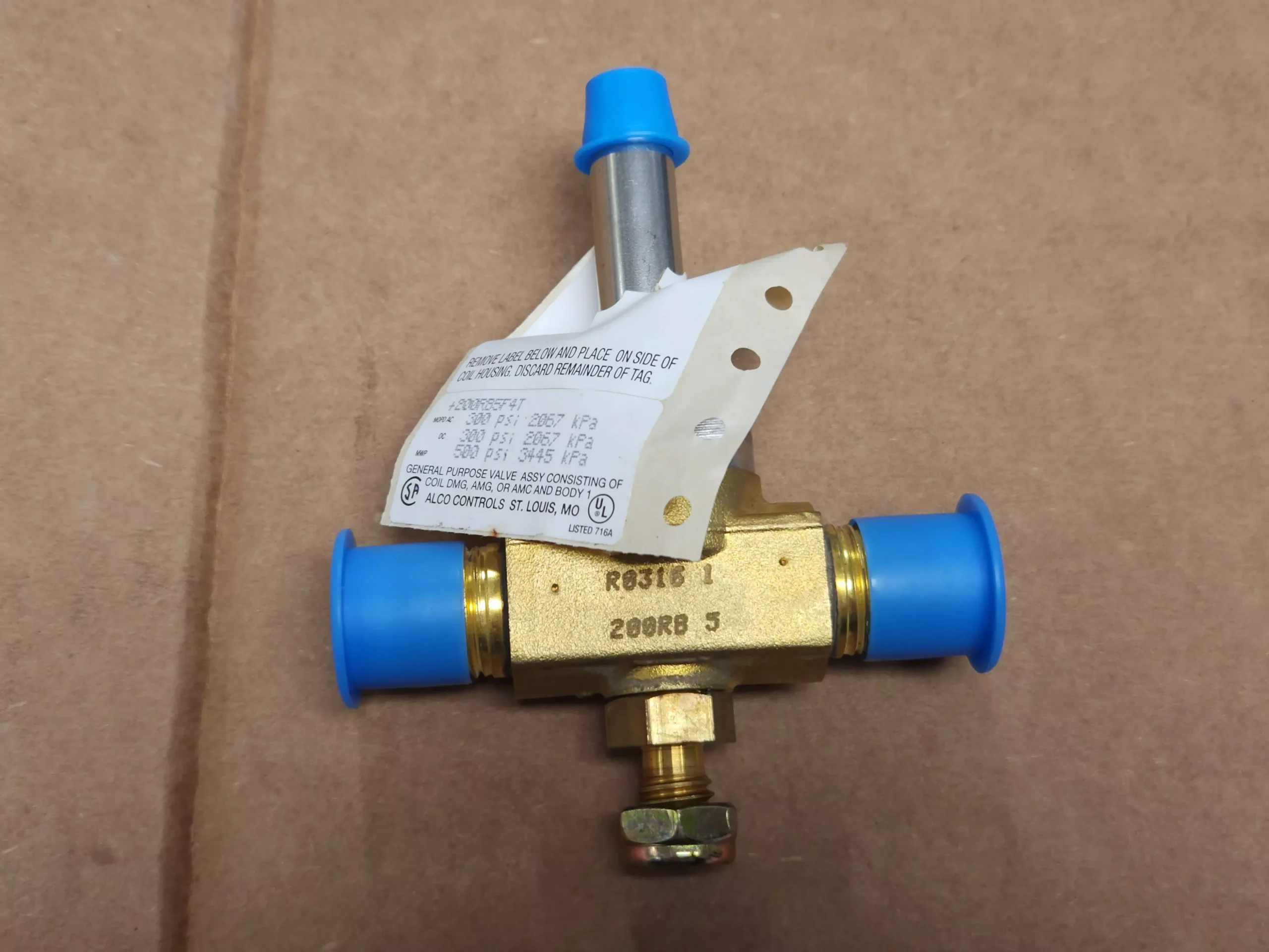 1/2" SOLENOID VALVE LESS COIL