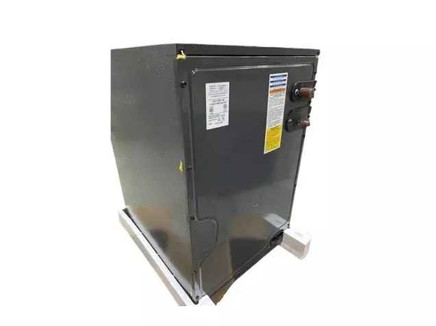 2.5 Ton AC/HP Upflow/Downflow Cased A Coil, R410A CFM 1400