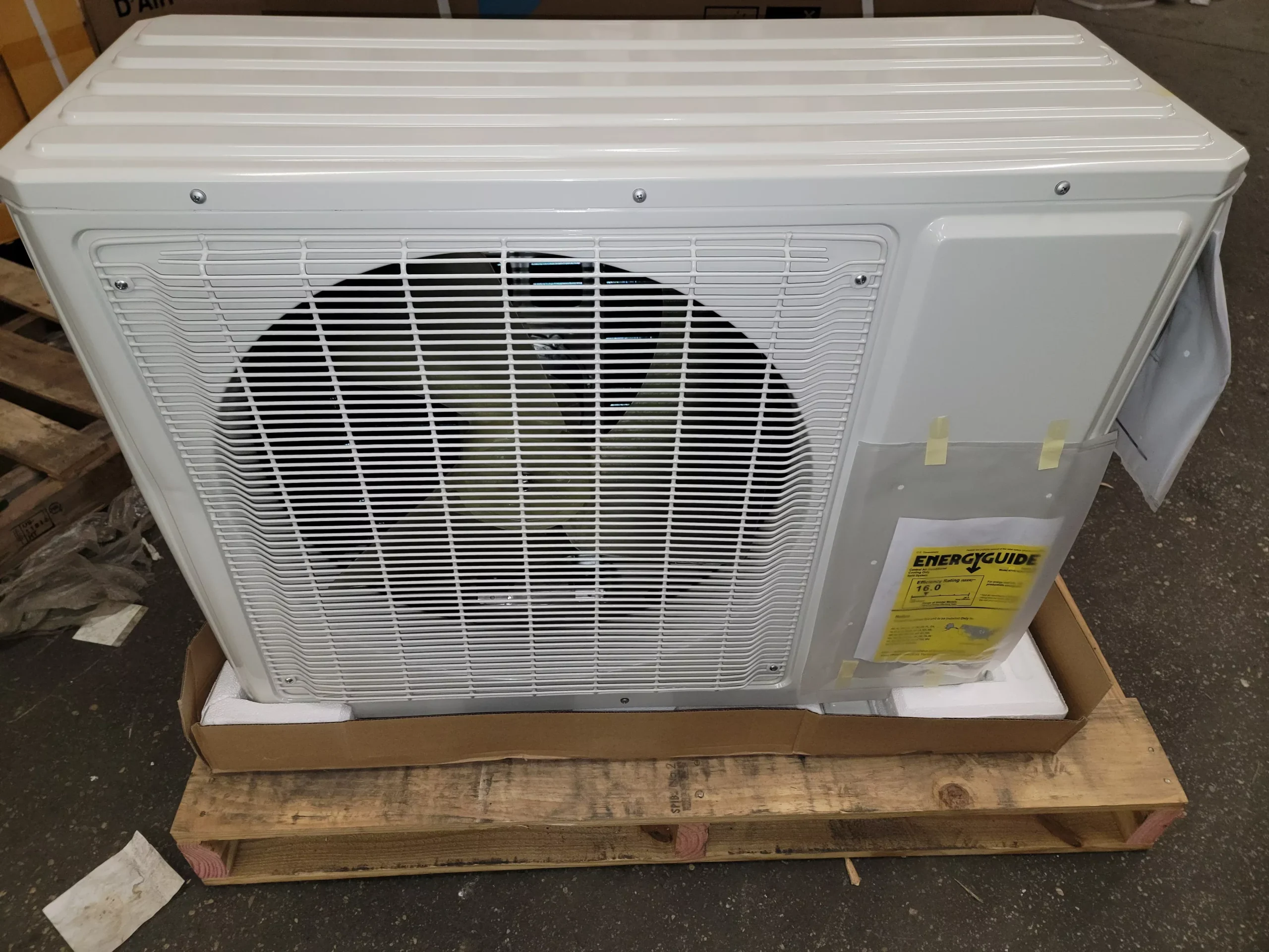 24,000 Btu Single-Zone Outdoor Mini-Split Inverter Air Conditioner, 16