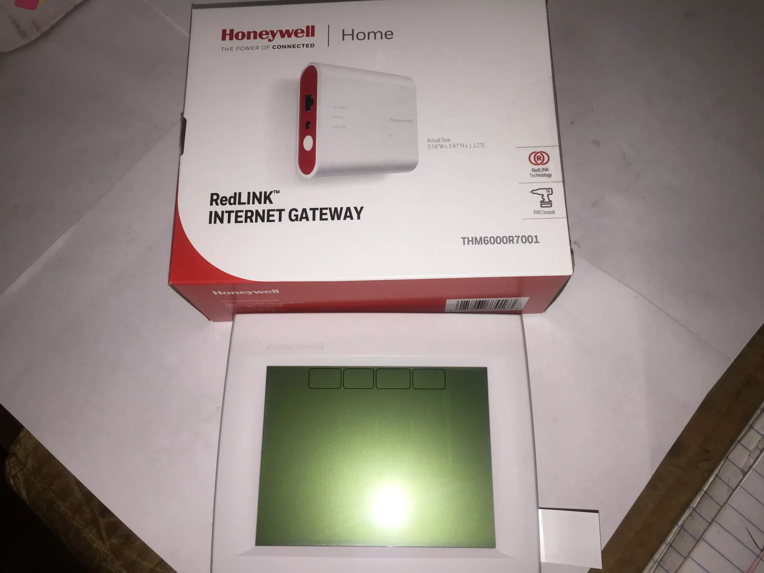 24 V 3 Heat/2 Cool Visionpro 8000 7-Day Programmable Digital Touchscre