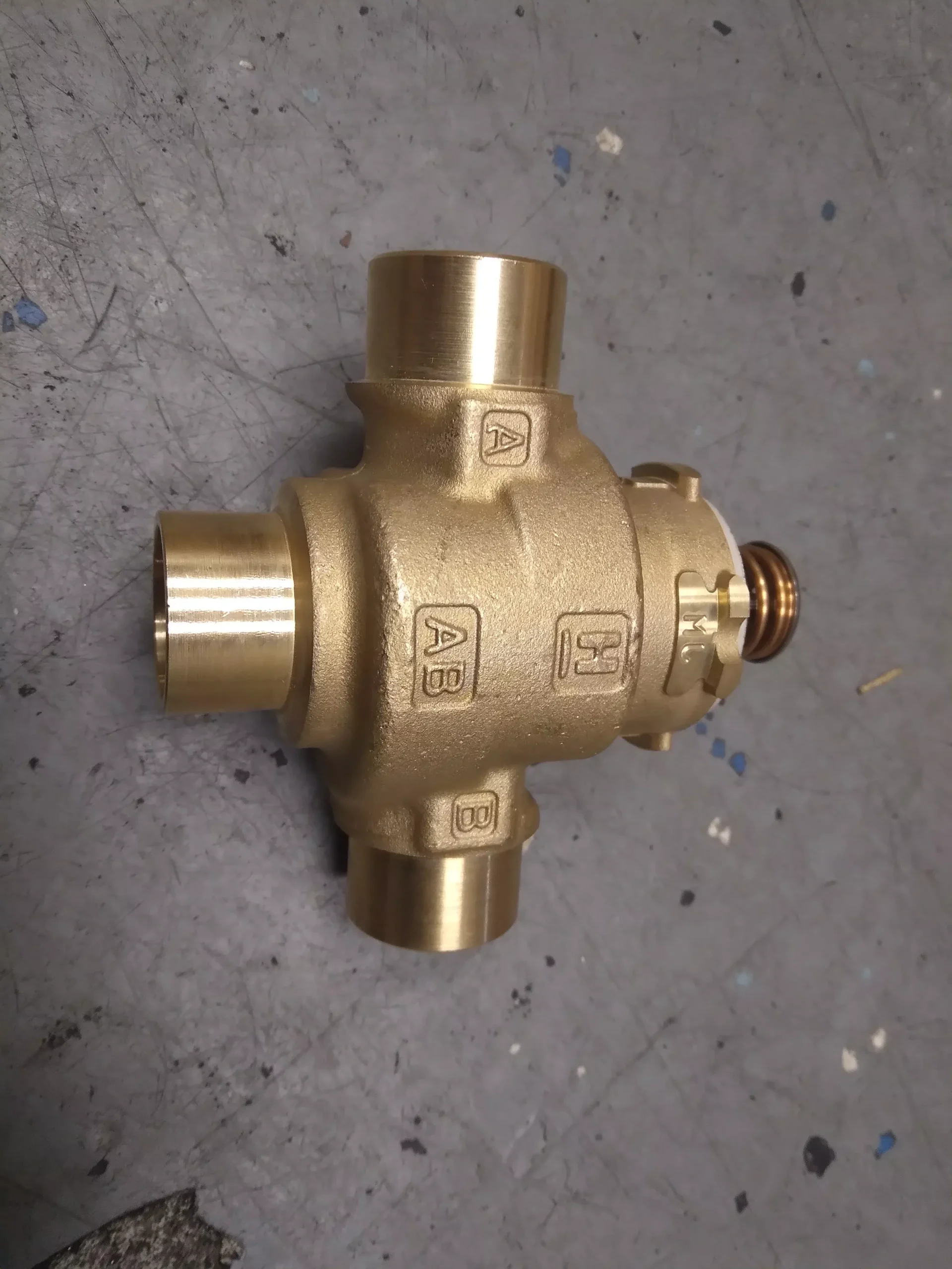 3/4" ODF 3 WAY HYDRONIC SOLENOID VALVE