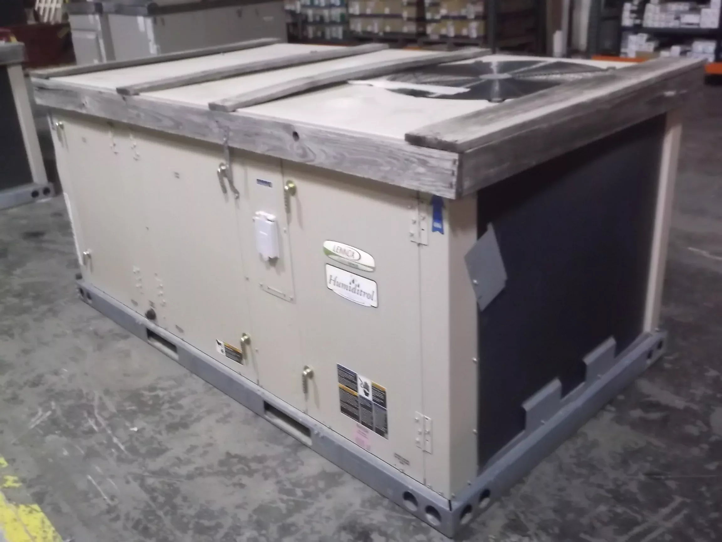 3 Ton 2 Stage Cool Convertible Rooftop Elec/Elec Package Unit 15 Seer