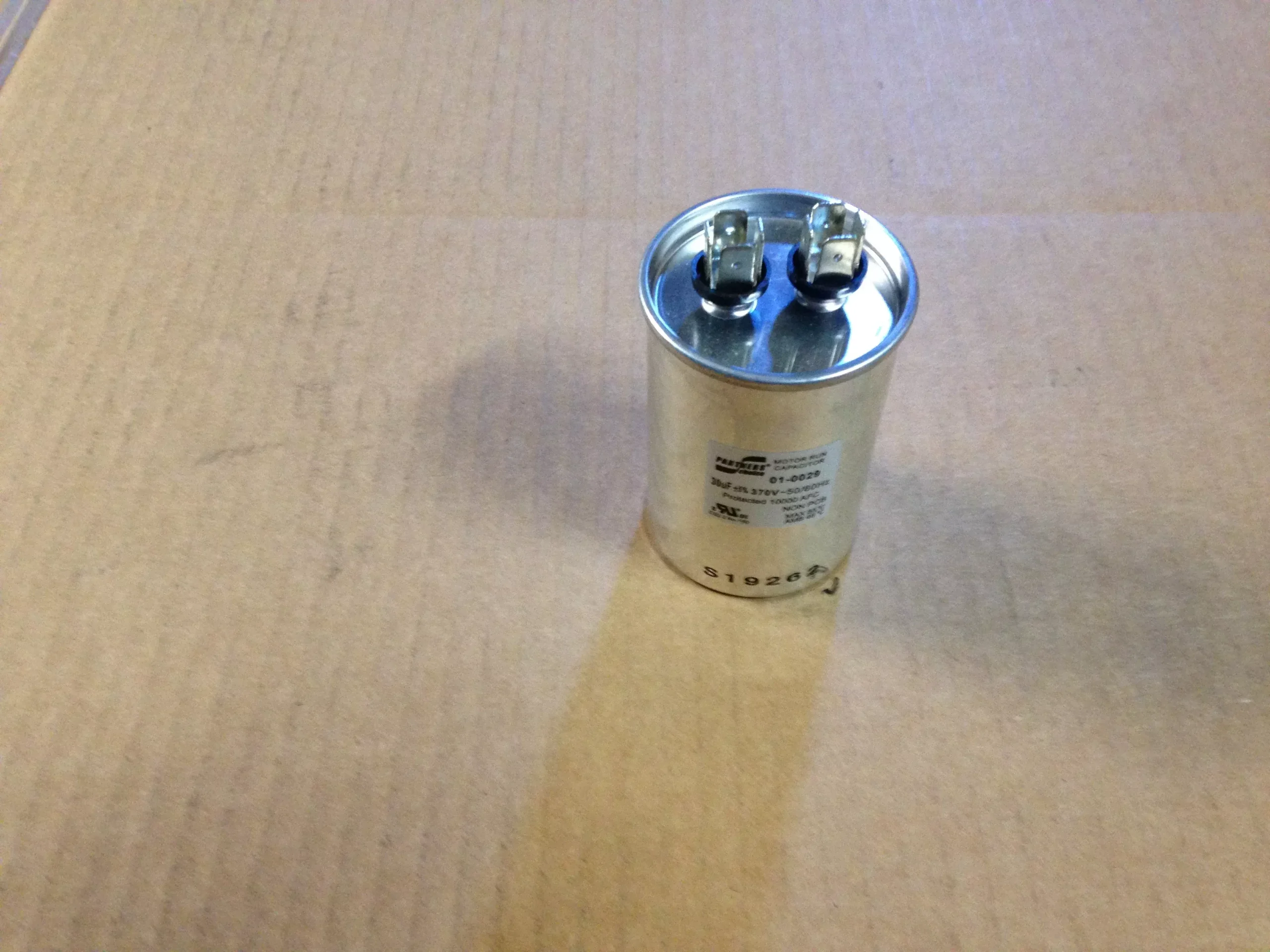 30UF X 370V Round Run Capacitor, 50-60 Hz