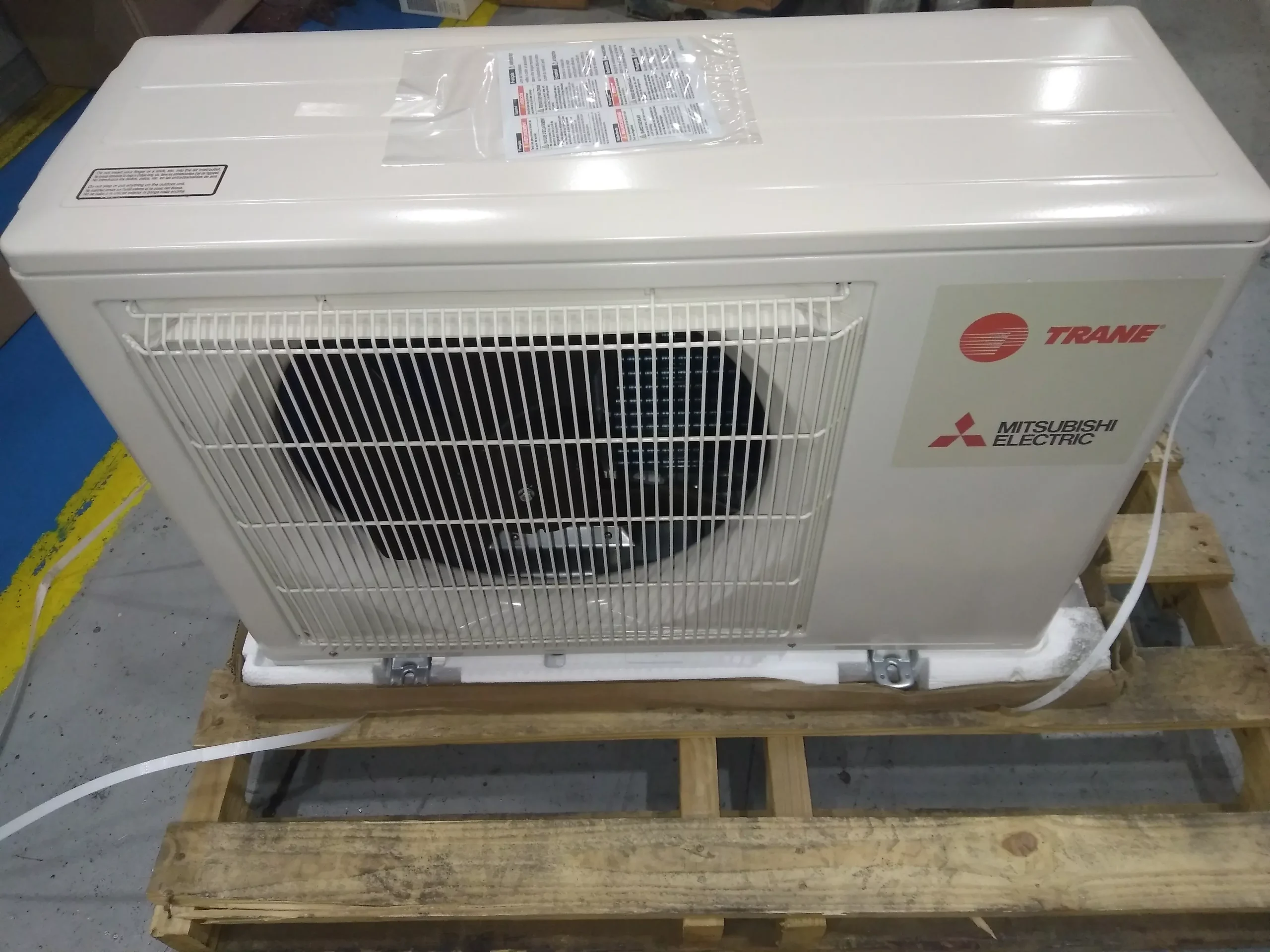 9,000 BTU Single-Zone Inverter Outdoor Heat Pump Mini Split Unit, 24.6