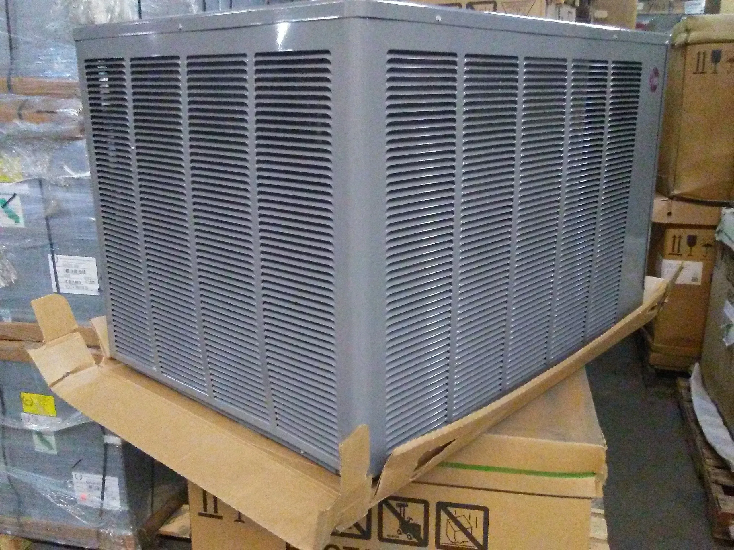 COMMERCIAL USE ONLY 3.5 Ton Classic Series Split System Heat Pump, 13