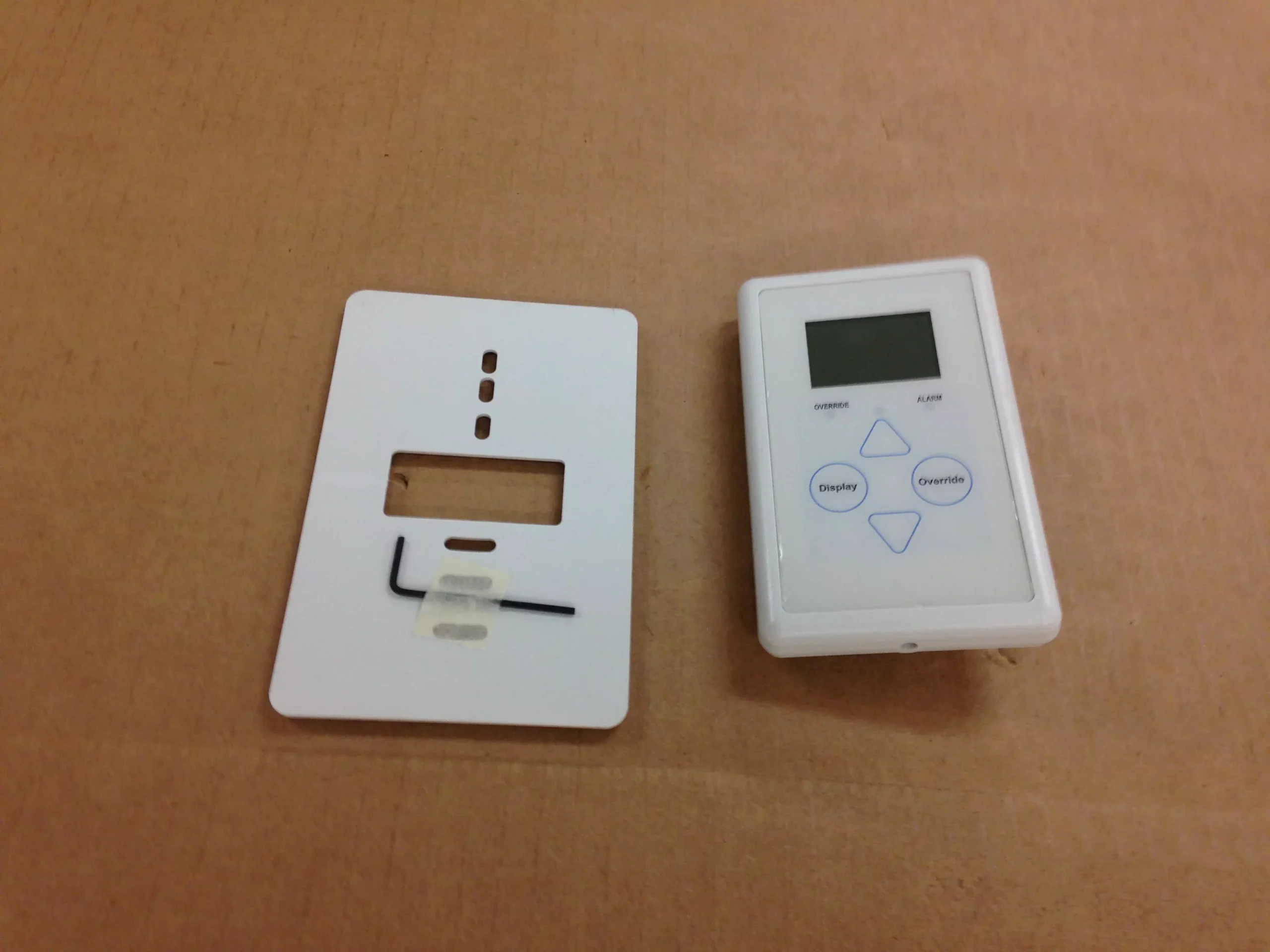 EBUS LCD Space & Humidity Sensor