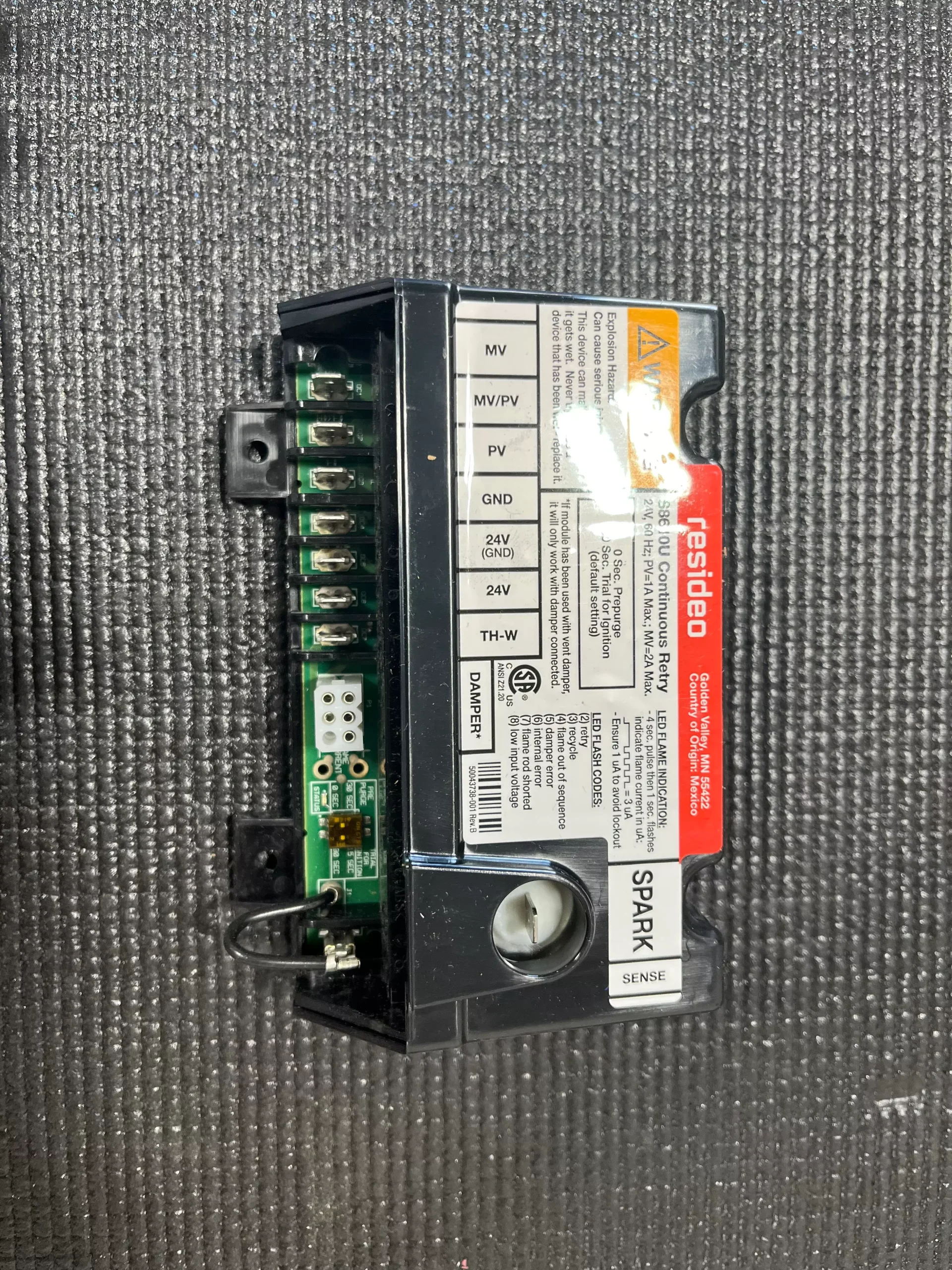 INTERMITTENT UNIVERSAL PILOT IGNITION MODULE, 24V 60HZ