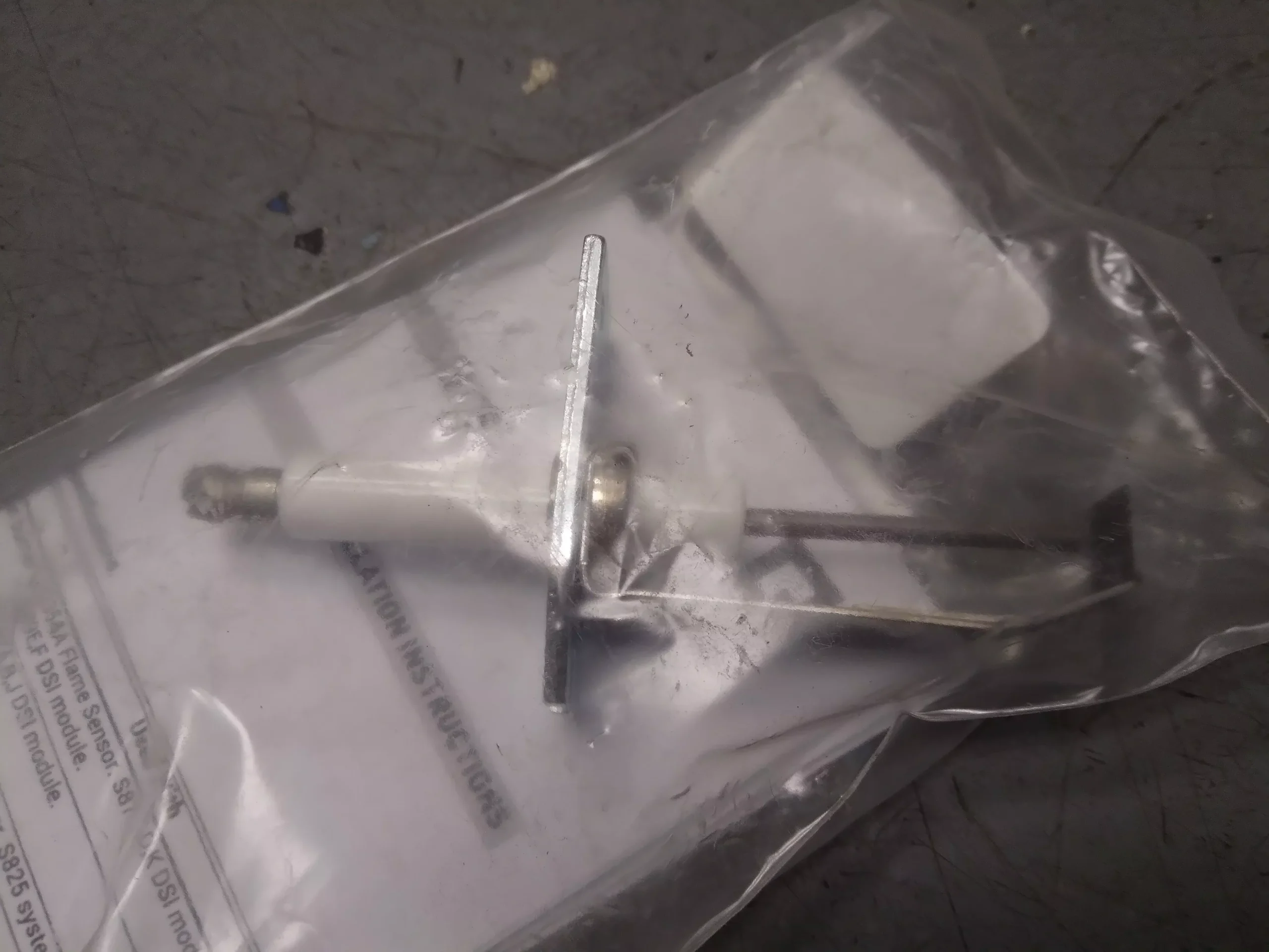 SINGLE ROD IGNITOR