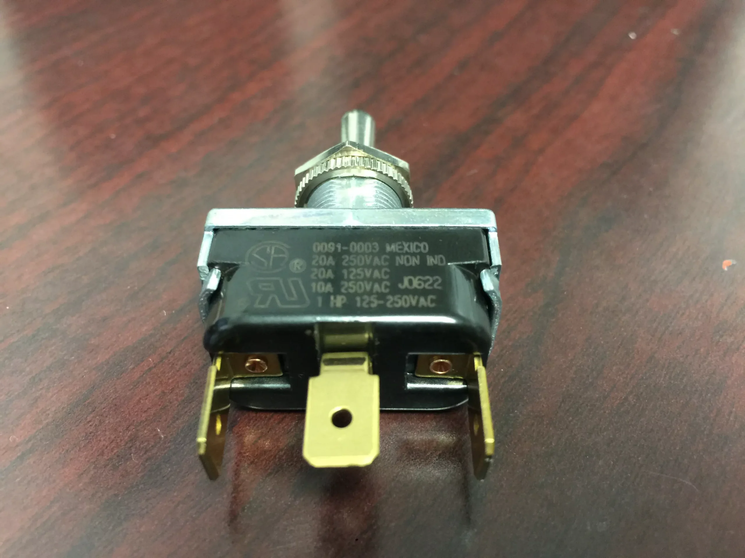 SWITCH; TOGGLE,SPST, 125/250 VAC