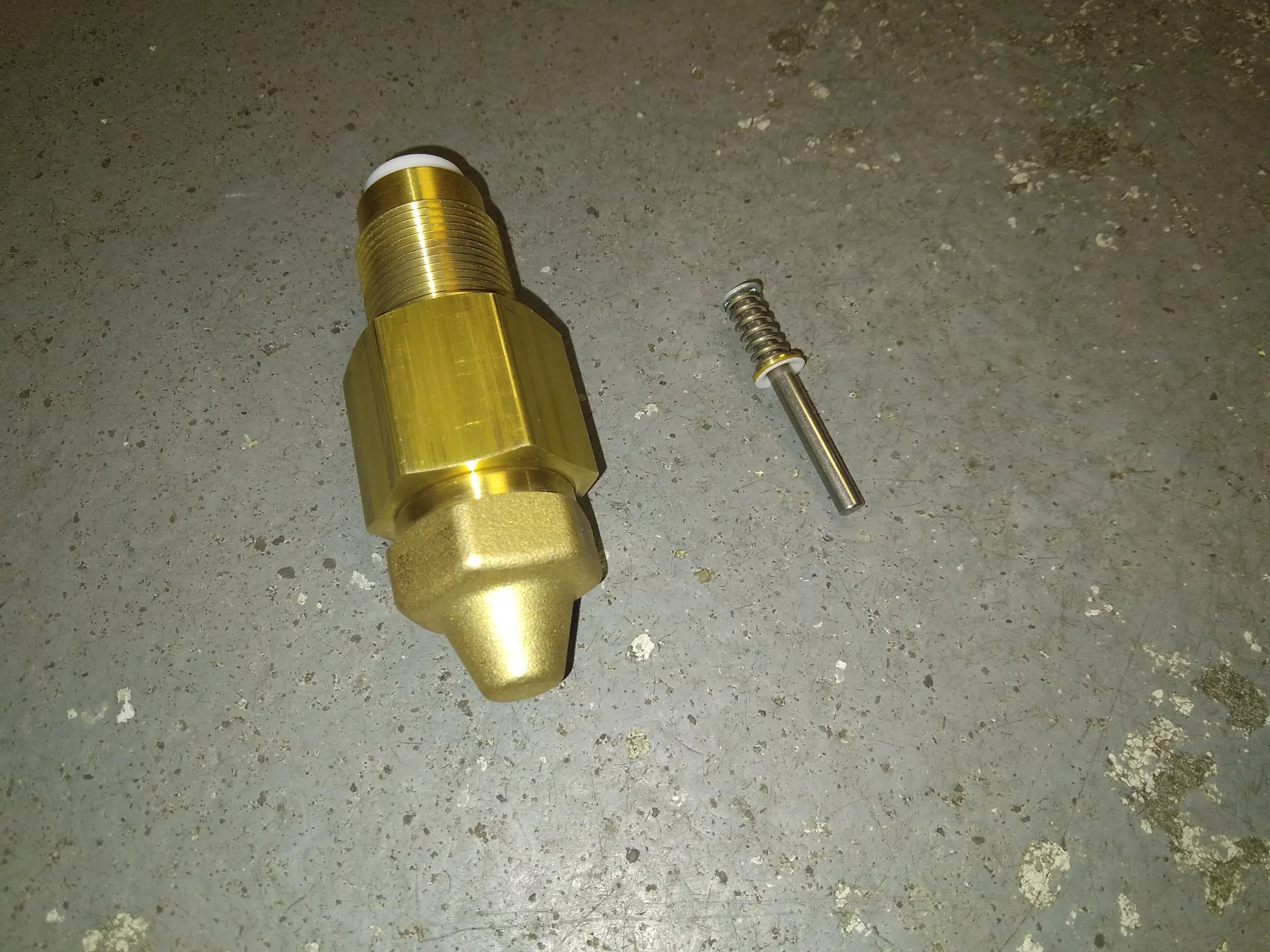TXV Valve Body with Pushrod