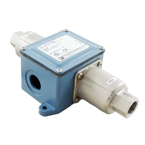 United Electric J21K-S150B Differential Pressure Switch, SPDT, NEMA 4 Enclosure