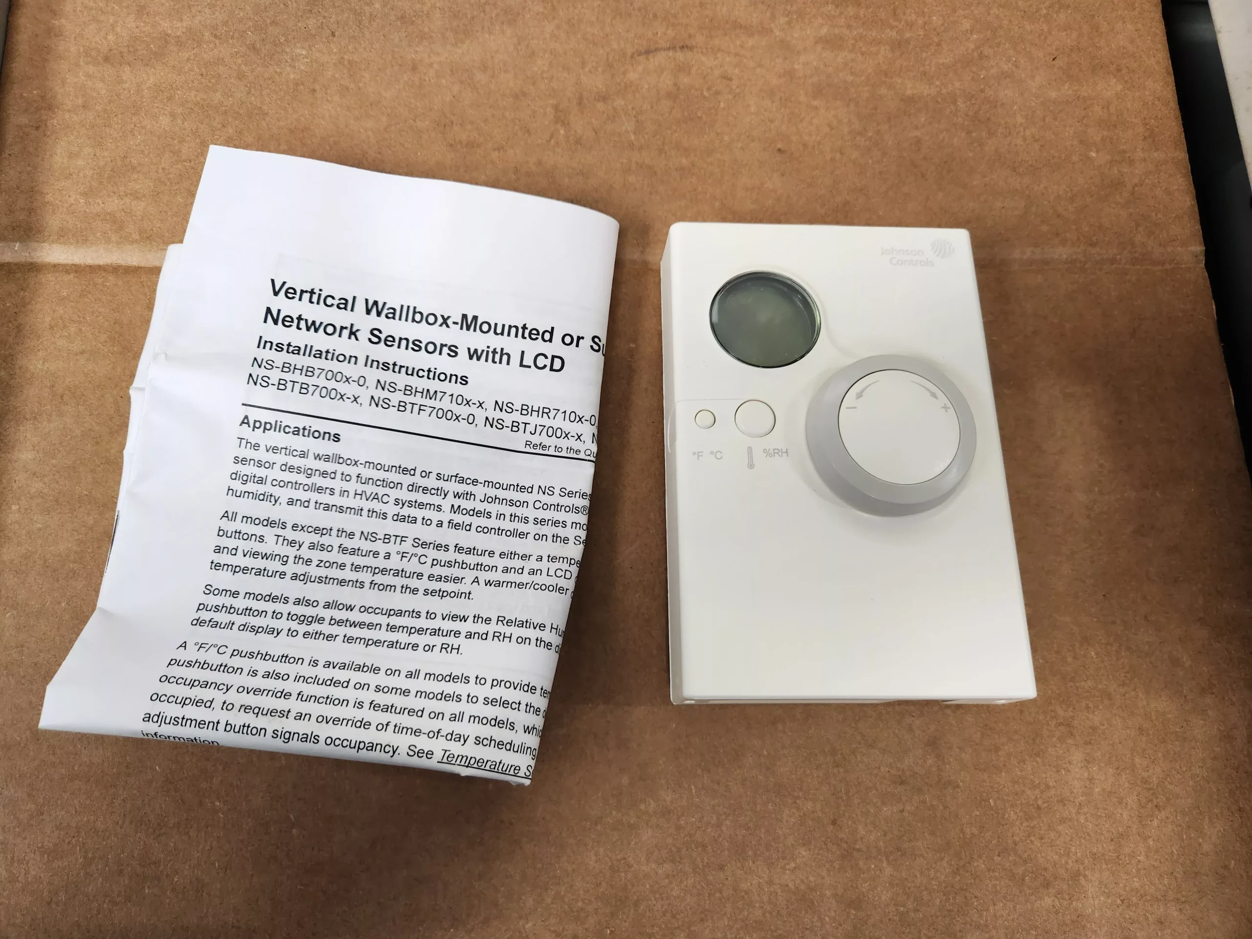 VERTICAL WALLBOX-MOUNTED OR SURFACE-MOUNTED NS SERIES NETWORK ZONE SEN